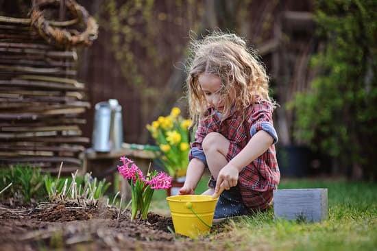 little kid gardening
